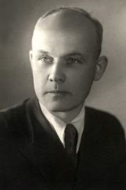 Старокадомский Михаил Леонидович